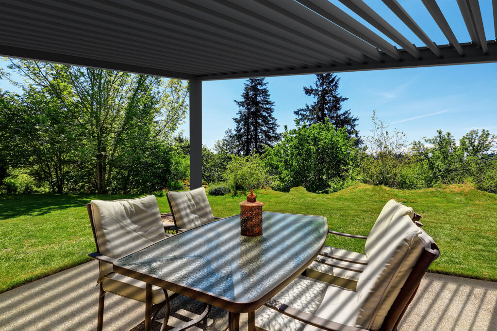Altera Louvered Roof